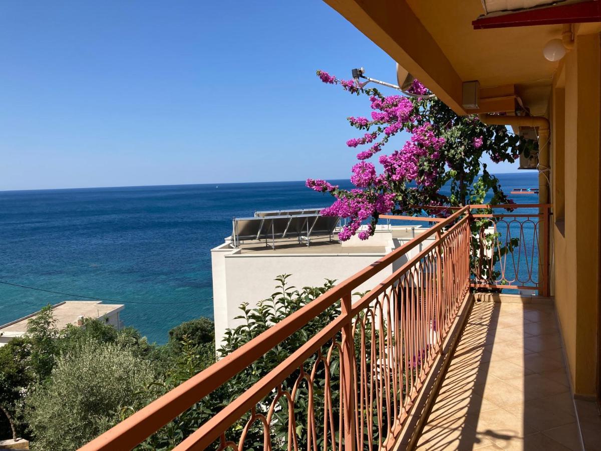 Monterama Apartments سوتوموري المظهر الخارجي الصورة